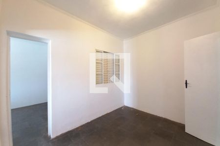 Sala de TV de casa à venda com 3 quartos, 250m² em Vila Georgina, Campinas