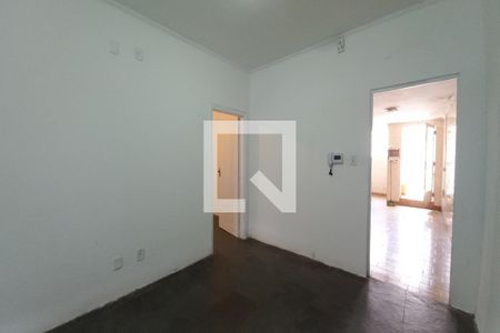 Sala de TV de casa à venda com 3 quartos, 250m² em Vila Georgina, Campinas