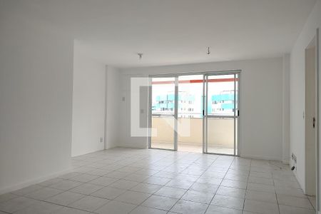 Sala de apartamento à venda com 4 quartos, 150m² em Barra da Tijuca, Rio de Janeiro