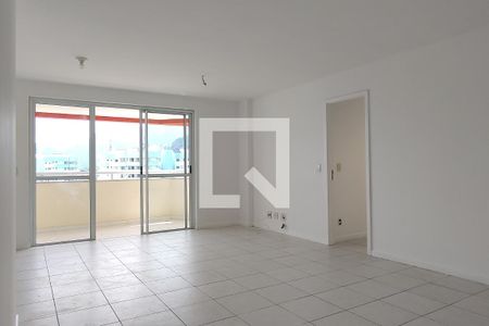 Sala de apartamento à venda com 4 quartos, 150m² em Barra da Tijuca, Rio de Janeiro