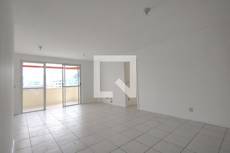 Sala de apartamento à venda com 4 quartos, 150m² em Barra da Tijuca, Rio de Janeiro