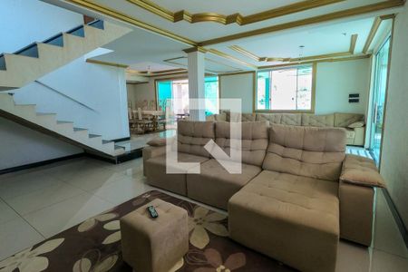 Sala de casa à venda com 4 quartos, 400m² em Ingá, Betim