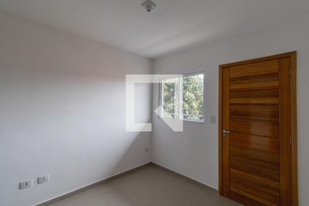 Sala/Cozinha/Área de Serviço de apartamento para alugar com 2 quartos, 40m² em Vila Paranagua, São Paulo