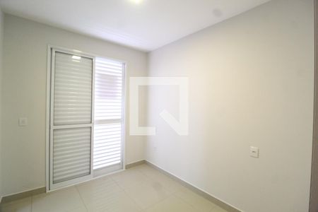 Quarto 1 - Suíte de apartamento para alugar com 2 quartos, 60m² em Santa Mônica, Uberlândia