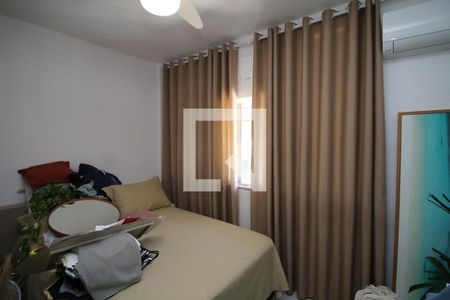 Quarto 1 de apartamento à venda com 2 quartos, 60m² em Olaria, Rio de Janeiro