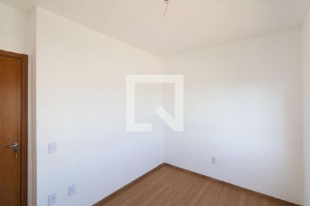 Quarto 1 de apartamento para alugar com 2 quartos, 51m² em Campo Grande, Rio de Janeiro