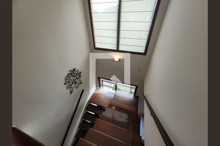 Casa à venda com 5 quartos, 205m² em Engenho do Mato, Niterói