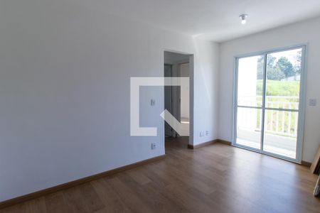 Sala de apartamento para alugar com 2 quartos, 48m² em Jardim Pioneira, Cotia