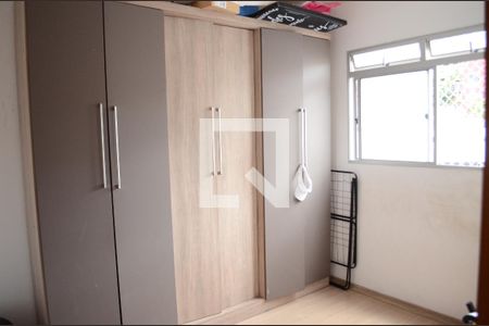 Quarto 2 de apartamento à venda com 2 quartos, 58m² em Pousada Santo Antonio, Belo Horizonte