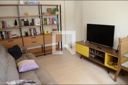 Detalhe Sala de apartamento à venda com 2 quartos, 58m² em Pousada Santo Antonio, Belo Horizonte