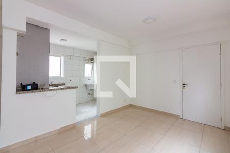 Sala  de apartamento para alugar com 3 quartos, 72m² em Centro, Osasco