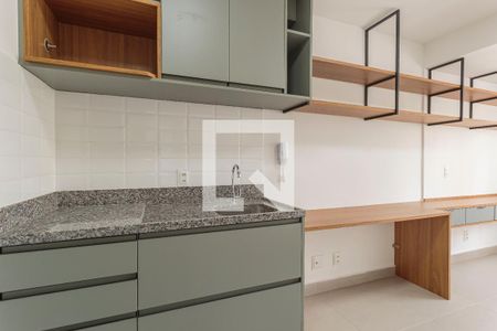 Sala/Cozinha de kitnet/studio à venda com 1 quarto, 32m² em Moema, São Paulo