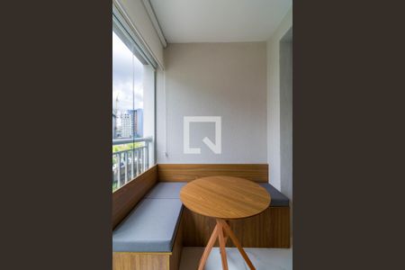 Varanda da Sala de apartamento para alugar com 1 quarto, 25m² em Vila Andrade, São Paulo