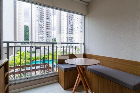 Varanda da Sala de apartamento para alugar com 1 quarto, 25m² em Vila Andrade, São Paulo