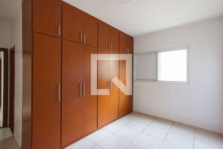 Suite de casa de condomínio para alugar com 3 quartos, 220m² em Jardim Inconfidência, Uberlândia