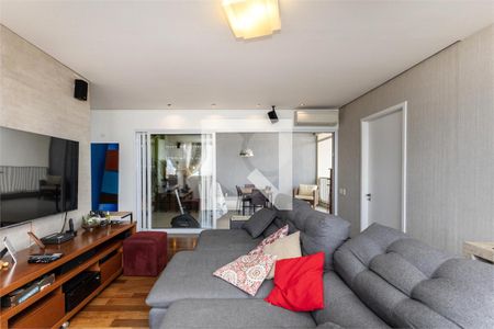 Apartamento à venda com 2 quartos, 125m² em Vila Ipojuca, São Paulo