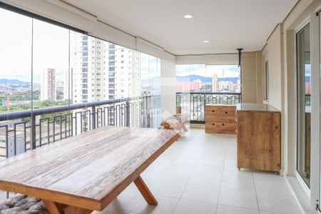 Varanda Gourmet de apartamento à venda com 3 quartos, 160m² em Barra Funda, São Paulo