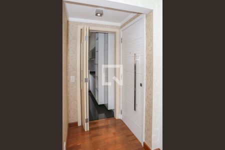 Entrada de apartamento à venda com 3 quartos, 160m² em Barra Funda, São Paulo