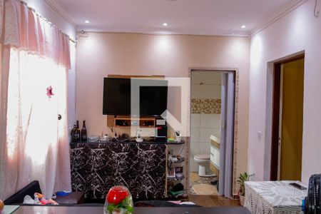 sala de casa para alugar com 2 quartos, 50m² em Helena Maria, Osasco