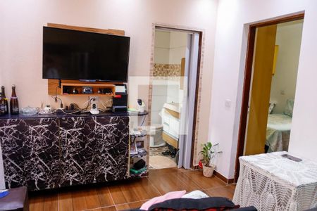 sala de casa para alugar com 2 quartos, 50m² em Helena Maria, Osasco