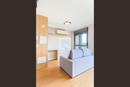 Sala de apartamento para alugar com 1 quarto, 38m² em Santo Amaro, São Paulo