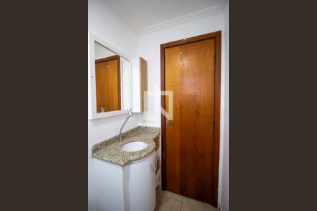 Banheiro da Suíte de apartamento para alugar com 2 quartos, 60m² em Jardim Prestes de Barros, Sorocaba