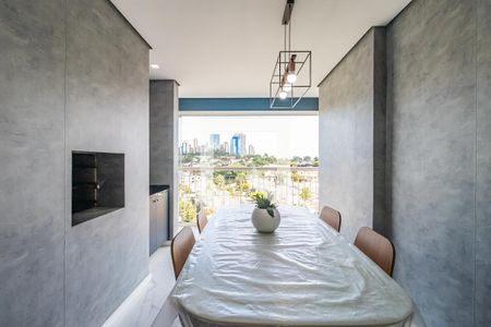 Sala de apartamento à venda com 2 quartos, 79m² em Empresarial 18 do Forte, Barueri