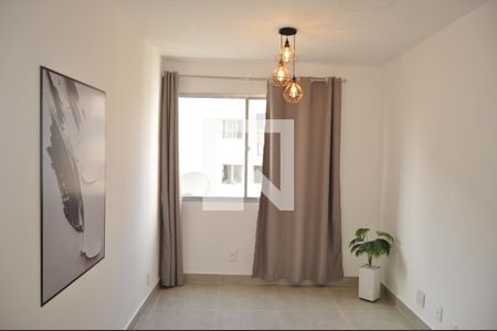 Sala de apartamento à venda com 2 quartos, 55m² em Grajaú, Rio de Janeiro