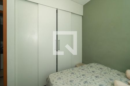 Quarto de apartamento à venda com 1 quarto, 42m² em Jardim Dona Leopoldina, Porto Alegre