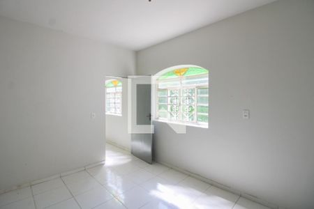 Suíte de casa para alugar com 3 quartos, 425m² em Jaqueline, Belo Horizonte