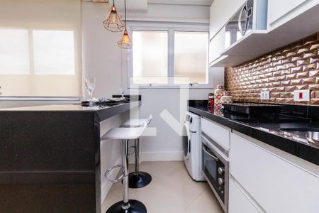 Sala, Cozinha e Área de Serviço de apartamento para alugar com 1 quarto, 27m² em Penha de França, São Paulo