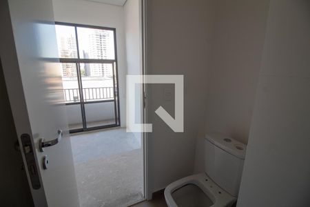 Banheiro de kitnet/studio à venda com 1 quarto, 22m² em Jardim das Acacias, São Paulo