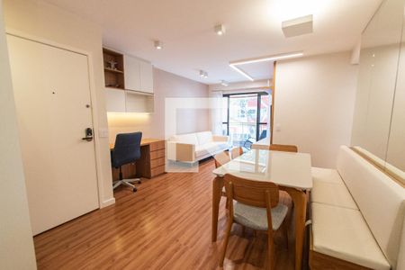 Sala de apartamento à venda com 2 quartos, 75m² em Vila Mariana, São Paulo