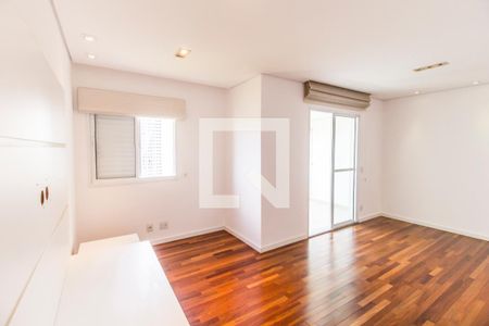 Sala de TV de apartamento à venda com 2 quartos, 83m² em Jardim Tupanci, Barueri