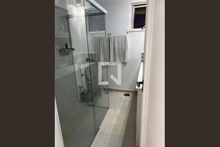 Banheiro de apartamento para alugar com 4 quartos, 139m² em Copacabana, Rio de Janeiro