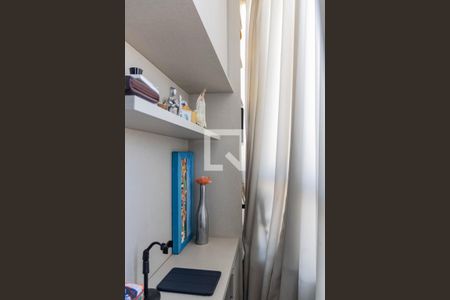 Closet de apartamento para alugar com 3 quartos, 100m² em Camargos, Belo Horizonte