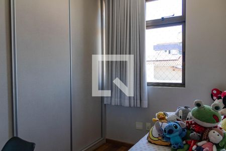 Quarto 1 de apartamento para alugar com 3 quartos, 100m² em Camargos, Belo Horizonte