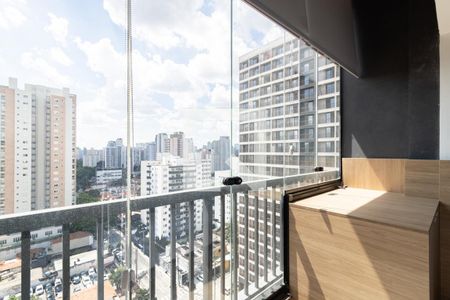 Varanda de kitnet/studio para alugar com 1 quarto, 27m² em Vila Olímpia, São Paulo