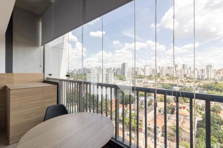 Varanda de kitnet/studio para alugar com 1 quarto, 27m² em Vila Olímpia, São Paulo