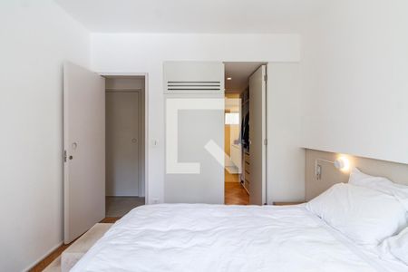 Suíte de apartamento à venda com 1 quarto, 74m² em Pinheiros, São Paulo