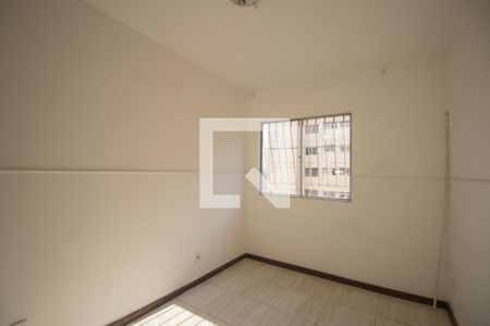 Quarto 1 de apartamento para alugar com 2 quartos, 63m² em Colubandê, São Gonçalo