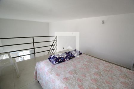 Quarto de kitnet/studio para alugar com 1 quarto, 35m² em Jardim Inconfidência, Uberlândia