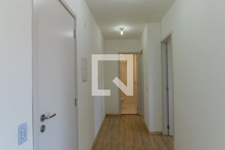 Corredor de apartamento para alugar com 2 quartos, 63m² em Lajeado, Cotia