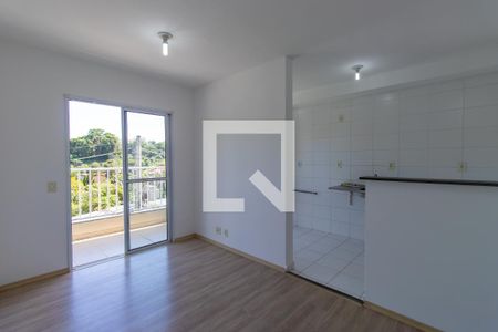 Sala de apartamento para alugar com 2 quartos, 63m² em Lajeado, Cotia