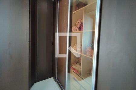 Closet Suíte de casa para alugar com 4 quartos, 220m² em Jardim Campos Elíseos, Campinas