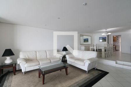 Sala de apartamento para alugar com 4 quartos, 180m² em Morro do Maluf, Guarujá