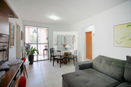 Sala de apartamento à venda com 3 quartos, 85m² em Fernão Dias, Belo Horizonte