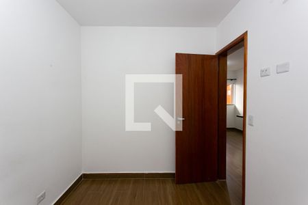 Quarto 1 de apartamento para alugar com 2 quartos, 45m² em Vila Carrão, São Paulo