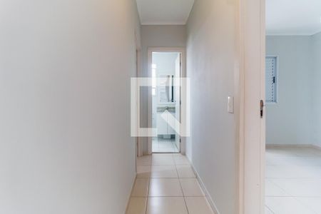 Corredor de apartamento para alugar com 2 quartos, 65m² em Vila Mogilar, Mogi das Cruzes