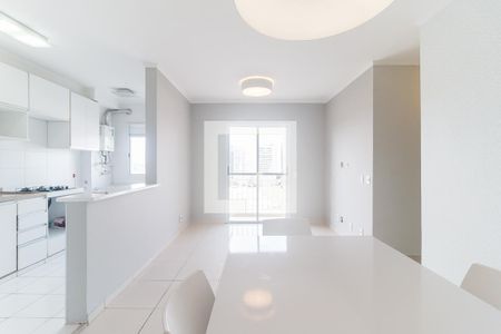 Sala/Sala de Jantar de apartamento para alugar com 2 quartos, 65m² em Vila Mogilar, Mogi das Cruzes